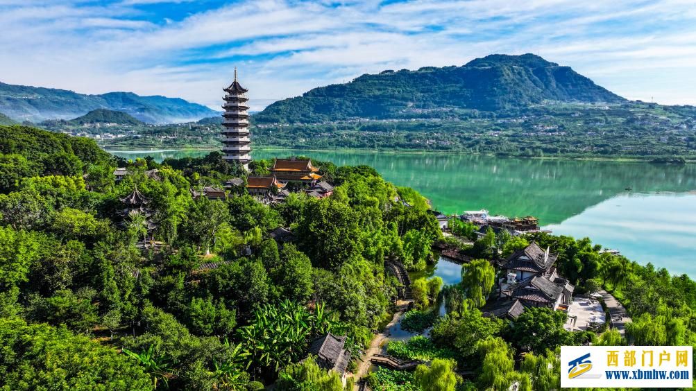 重庆开州：一城山色半城湖(图2)