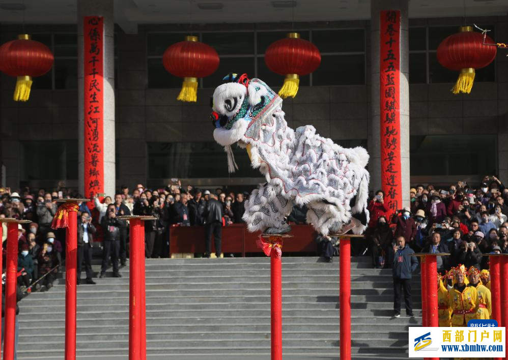 甘肃多地社火闹新春(图4) 甘肃多地社火闹新春(图4)