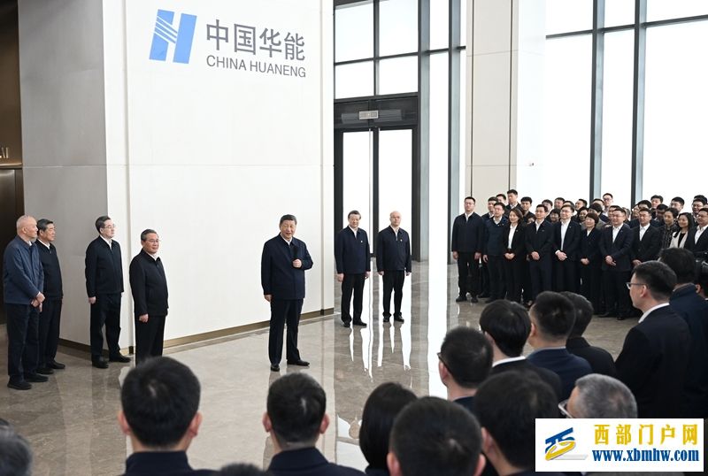 习近平在河北雄安新区考察(图3) 习近平在河北雄安新区考察(图3)